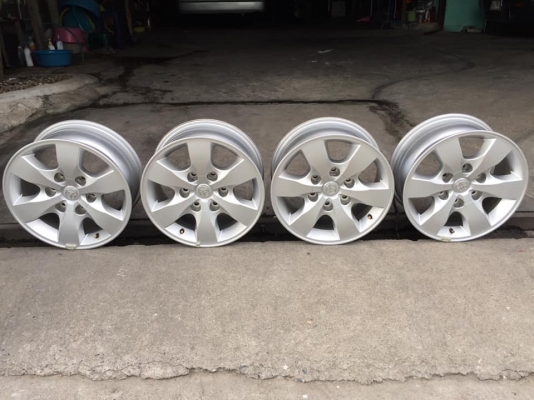 ล้อโตโยต้า ขอบ16+น๊อตล้อ24ตัว ถอดป้ายแดงเก่าเก็บ โทร0879050181.ส่งได้ครับ ล้อโตโยต้า ขอบ16+น๊อตล้อ24ตัว ถอดป้ายแดงเก่าเก็บ โทร0879050181.ส่งได้ครับ