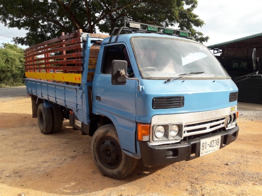 ขายรถบรรทุก6ล้อ ISUZU KS110 แรง