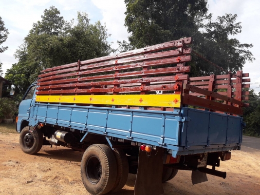 ขายรถบรรทุก6ล้อ ISUZU KS110 แรง