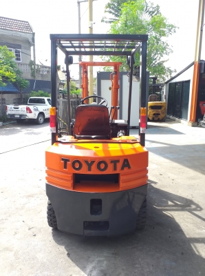 ขายรถฟอร์คลิฟท์เก่านอกนำเข้าจากญี่ปุ่นToyota5fd18