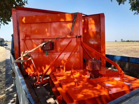 เครื่องตัดหญ้าใหม่ขนาด1เมตร14000ขนาด1.2เมตร17000ขนาด1.4เมตร19000และขนาดอื่นๆโทรสอบถามมาคับ