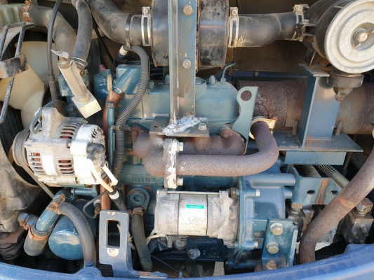 รถขุดเล็ก Kubota KX-024 ขนาด 2.5ตัน ตู้เก๋ง สภาพเดิมๆจากญี่ปุ่น รถขุดเล็ก Kubota KX-024 ขนาด 2.5ตัน ตู้เก๋ง สภาพเดิมๆจากญี่ปุ่น