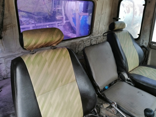 ขายหัว Mitsubishi  FN527 เฉินหลง สีเดิมๆบางๆสวยๆอุปกรณ์ครบภายในสวย ขาหน้า ขาหลัง กันชน ตีนเบรคทิฟฟี่ ตู้แอร์ ราคาถูก นิวัฒน์ยนต์ 086-3764064/085-5085008