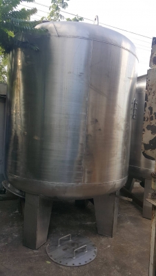 ถังกรองน้ำ สแตนเลส ขนาด 3500 ลิตร สภาพสวยพร้อมใช้งาน