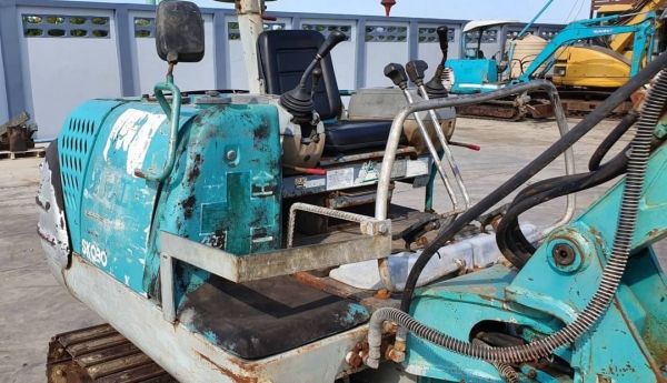 ขายด่วนลดกะหน่ำราคาพิเศษ215,000บาทรถแบคโฮKOBELCO.SK30-2คลนโทลน้ำมันปั้มนี้วเร็วแรงไม่โหลดเครื่อง 3สูบเครื่องดีรถนอกเพื่งนำเข้ามาใหม่จากญี่ปุ่นยังไม่ได้ใช้ในไทยเลย