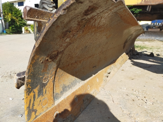 ขายรถเกรดKOMATSU GD37