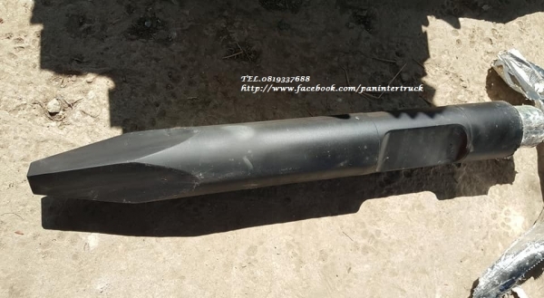 FROM JAPAN สินค้าใหม่ จากญี่ปุ่น งานนำเข้า ขายถูกด่วนๆ เข็มเจาะ /เข็มหัวกระแทกคอนกรีต  สำหรับรถไซค์ 200 ,220 ยังไม่เคยใช้งาน