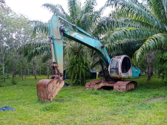 KOBELCO SK200-V ธรรมดา ราคา 550,000 KOBELCO SK200-V ธรรมดา ราคา 550,000