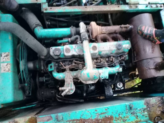 KOBELCO SK200-V ธรรมดา ราคา 550,000 KOBELCO SK200-V ธรรมดา ราคา 550,000