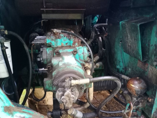 KOBELCO SK200-V ธรรมดา ราคา 550,000 KOBELCO SK200-V ธรรมดา ราคา 550,000