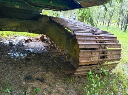 KOBELCO SK200-V ธรรมดา ราคา 550,000 KOBELCO SK200-V ธรรมดา ราคา 550,000