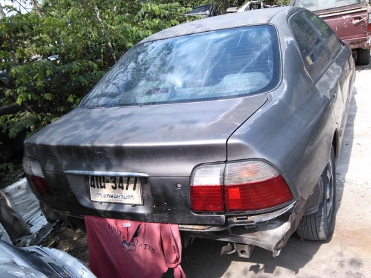 ขายซากHONDA_Accord/โฉมไฟท้ายสองก้อน รถจมน้ำ ขายทั้งซากครับ แยกชิ้นได้ครับ