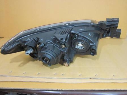 ขาย ไฟหน้า Mazda 3 โฉมปี (04-07) ข้างซ้าย