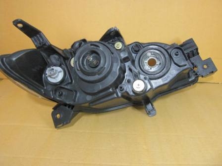 ขาย ไฟหน้า Mazda 3 โฉมปี (04-07) ข้างซ้าย