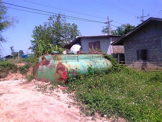 ขายด่วน..ถังน้ำมัน 16,000 ลิตร ใส่สิบล้อได้ ใช้งานได้ทันที ไม่มีรั่ว พิเศษลดราคาจาก 50,000 บาท.