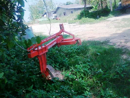 ขายด่วน..ผานไถมันสัมปะหลัง ตราวิเขียรการเกษตร สภาพใหม่ ใช้กับรถไถ KUBOTA M4500 M5000 ได้.