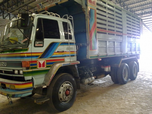 ขายอีซูซุ Rocky  240  แรงม้า เบรคทิพฟี่ เกียร์ฟูเล่อร์