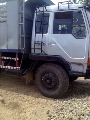 ขายMITSUBISHI FUSO FN527M-A 2เพลาดัมพ์ ขายMITSUBISHI FUSO FN527M-A 2เพลาดัมพ์