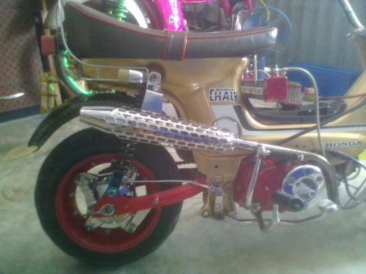 ขายชาลีแต่งสวยเครื่องเวฟ z มีทะเบียน