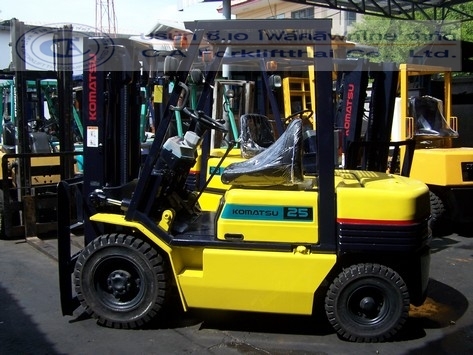 ขาย รถโฟล์คลิฟท์ KOMATSU รุ่น FD25 -11