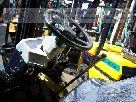 ขาย รถโฟล์คลิฟท์ KOMATSU รุ่น FD25 -11