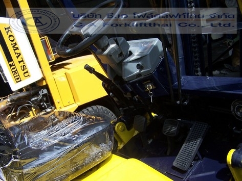 ขาย รถโฟล์คลิฟท์ KOMATSU รุ่น FD25 -11