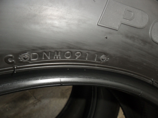 ยาง 235/55R18 ปี11 สวยๆ 5 เส้น ยาง 235/55R18 ปี11 สวยๆ 5 เส้น