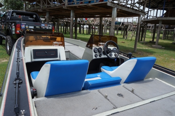 ขายเรือbass champion 19 ฟุต mercury EFI 175hp