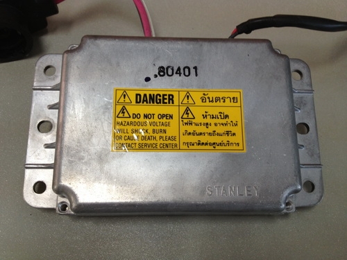 บาลาสท์ซีนอนของ ISUZU DMAX ปี 06