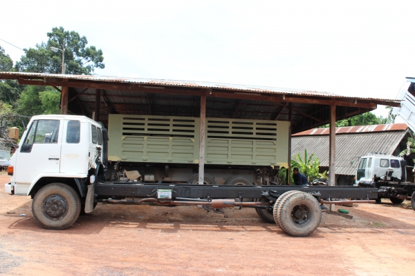 ขายอิซูสุ่ 6 ล้อช่วงยาว (รถห้าง)