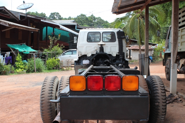 ขายอิซูสุ่ 6 ล้อช่วงยาว (รถห้าง)