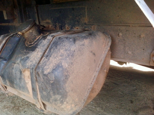 ขาย HINO KL 300 ดั้ม เครืี่องยนต์ 130 แรงม้า พวงมาลัยเพาเวอร์ ทะเบียนพร้อมโอน ขาย HINO KL 300 ดั้ม เครืี่องยนต์ 130 แรงม้า พวงมาลัยเพาเวอร์ ทะเบียนพร้อมโอน