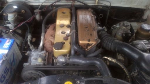 ขายรถบ้านสภาพดี อีซูซุ 4 ประตู สีขาว ปี 2534 ราคา 135,000  บาท  โทร 0810310365