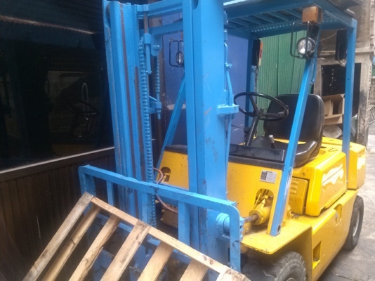 ขาย Forklift - 2.5 ตัน ขาย Forklift - 2.5 ตัน