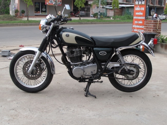 ขาย SR 400 ปี 2002 อินวอยล์แท้ ๆ ท่อแต่ง ขาย SR 400 ปี 2002 อินวอยล์แท้ ๆ ท่อแต่ง