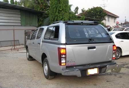 หลุดจำนำ isuzu all new สี่ประตู 180000