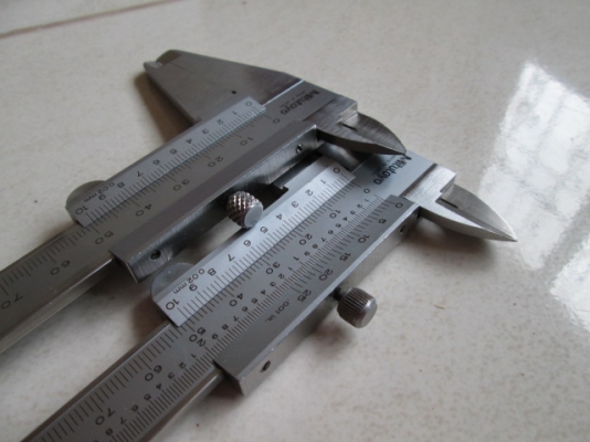 เวอร์เนียร์ Mitutoyo ขนาด8นิ้ว เวอร์เนียร์ Mitutoyo ขนาด8นิ้ว