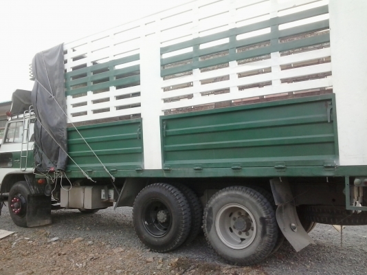 ขายดาวน์(ด่วน)รถบรรทุกสิบล้อ HINO สภาพสวย พร้อมใช้งาน