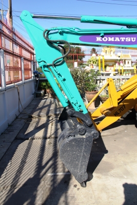 มือสองญี่ปุ่นนำเข้าเอง แบคโฮ KOMATSU-PC30-7 s.n.20860 ใช้งาน 2,044 ช.ม. พร้อมไลน์หัวเจาะ มือสองญี่ปุ่นแท้ สภาพดี รถพร้อมใช้ ราคาคุยกันได้ มีบริการขนส่ง