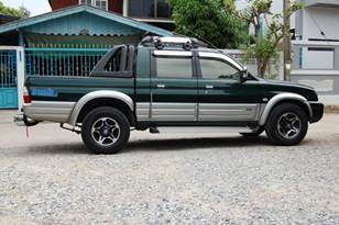 ขาย มิสซู 4 ประตูสวยๆ ยกสูง ซักคันคับ 2001 MITSUBISHI, STRADA GRANDIS 2.8 DOUBLECAB