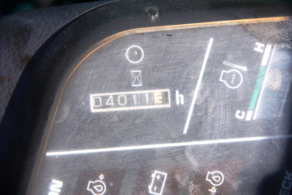 มือสองญี่ปุ่นนำเข้าเอง แบคโฮ KOMATSU-PC30-7 s.n.26661 ใช้งาน 4,011 ช.ม. มือสองญี่ปุ่นแท้ สภาพดี รถพร้อมใช้ ราคาคุยกันได้ มีบริการขนส่ง
