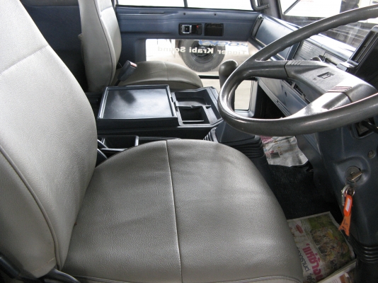 ขาย 6ล้อ อีซูซุ ร็อกกี้ 195 แรง ยาว 6.20 ปี 2003 สภาพสวยเดิมเครื่องดี พร้อมใช้งาน ชมก่อนได้ครับ สนใจติดต่อ 081-9425443 ขาย 6ล้อ อีซูซุ ร็อกกี้ 195 แรง ยาว 6.20 ปี 2003 สภาพสวยเดิมเครื่องดี พร้อมใช้งาน ชมก่อนได้ครับ สนใจติดต่อ 081-9425443