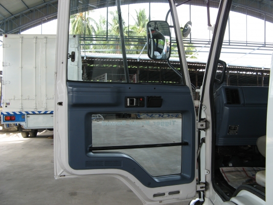 ขาย 6ล้อ อีซูซุ ร็อกกี้ 195 แรง ยาว 6.20 ปี 2003 สภาพสวยเดิมเครื่องดี พร้อมใช้งาน ชมก่อนได้ครับ สนใจติดต่อ 081-9425443 ขาย 6ล้อ อีซูซุ ร็อกกี้ 195 แรง ยาว 6.20 ปี 2003 สภาพสวยเดิมเครื่องดี พร้อมใช้งาน ชมก่อนได้ครับ สนใจติดต่อ 081-9425443