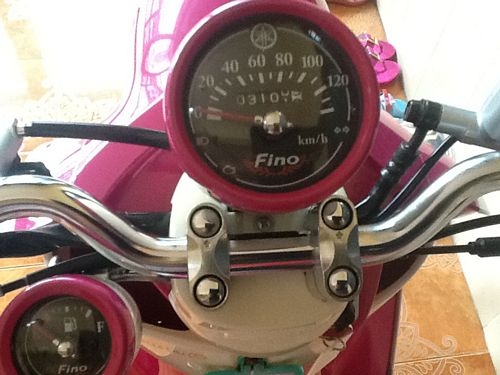 FINOลายปารีสรถปี2012วิ่ง3xxxโลสวย สด ราคาเบาๆ FINOลายปารีสรถปี2012วิ่ง3xxxโลสวย สด ราคาเบาๆ