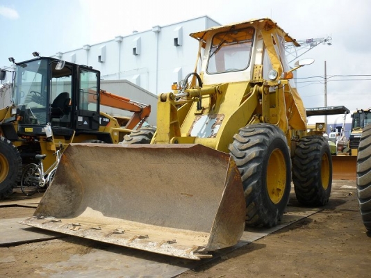 510 # 11128: รถตักล้อยาง รถนอก รอนำเข้าจากญี่ปุ่น : โทร.กุ้ง:TOS:081-3062283