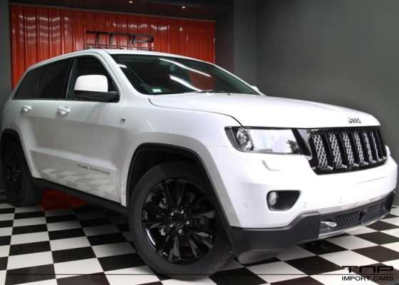 ขาย JEEP GRAND CHEROKEE CRD 3.0