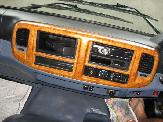 ขาย 6ล้อ ฮีโน่ เมก้า 150 แรง ยาว 5.50 ปี 2005 สภาพสวยเดิมเครื่องดี พร้อมใช้งาน ชมก่อนได้ครับ สนใจติดต่อ 081-942544 ขาย 6ล้อ ฮีโน่ เมก้า 150 แรง ยาว 5.50 ปี 2005 สภาพสวยเดิมเครื่องดี พร้อมใช้งาน ชมก่อนได้ครับ สนใจติดต่อ 081-942544