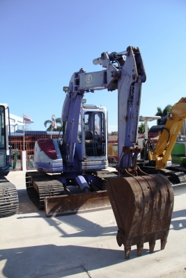 มือสองญี่ปุ่นนำเข้าเอง แบคโฮ KOMATSU-PC75UU-2 s.n.8783 ใช้งาน 4,189 ช.ม. มือสองญี่ปุ่นแท้ สภาพดี รถพร้อมใช้ ราคาคุยกันได้ มีบริการขนส่ง