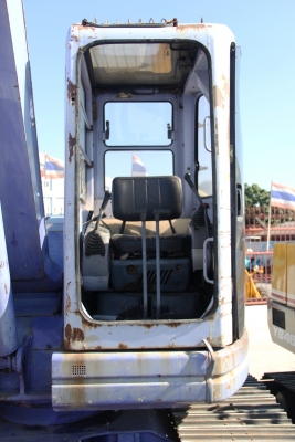 มือสองญี่ปุ่นนำเข้าเอง แบคโฮ KOMATSU-PC75UU-2 s.n.8783 ใช้งาน 4,189 ช.ม. มือสองญี่ปุ่นแท้ สภาพดี รถพร้อมใช้ ราคาคุยกันได้ มีบริการขนส่ง
