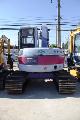 มือสองญี่ปุ่นนำเข้าเอง แบคโฮ KOMATSU-PC75UU-2 s.n.8783 ใช้งาน 4,189 ช.ม. มือสองญี่ปุ่นแท้ สภาพดี รถพร้อมใช้ ราคาคุยกันได้ มีบริการขนส่ง